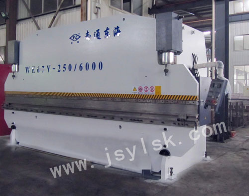WE67Y-250/6000液壓(yā)折彎機
