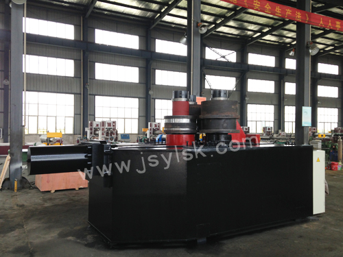 型材(cái)彎曲機(ji)