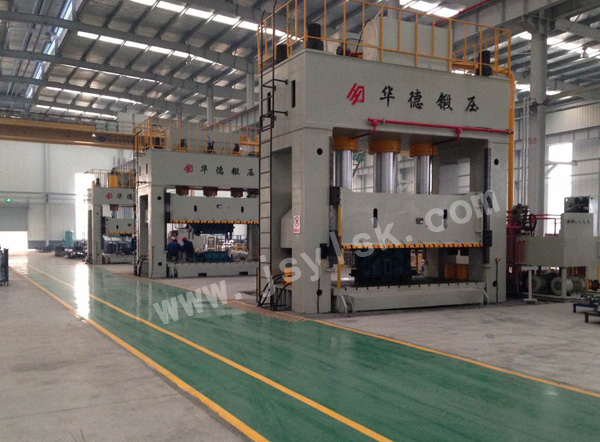 YL27系列(lie)框架液(ye)壓機