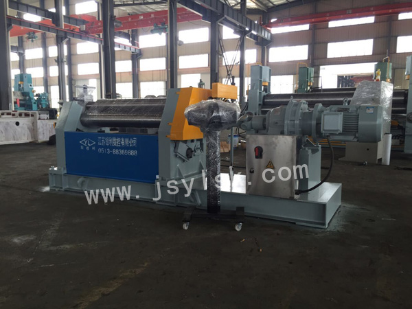 機械三(san)輥非對稱(cheng)式卷闆機(ji)