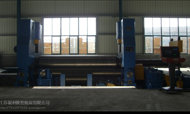 大型上輥萬(wàn)能式卷闆機