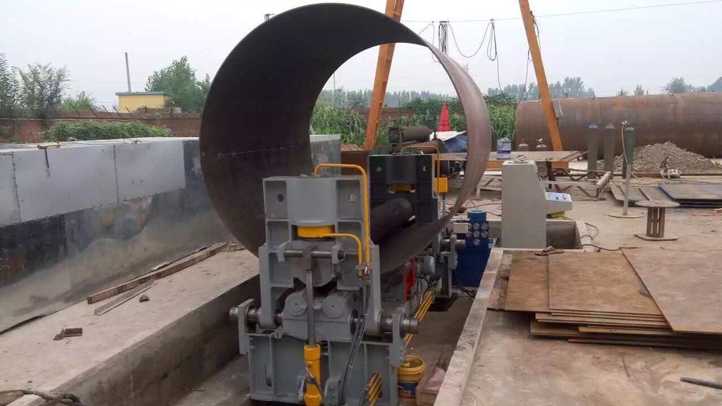 銀利(lì)卷闆機(jī)