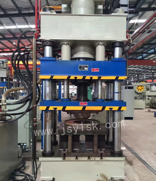 YL28四柱雙(shuang)動拉伸液壓機