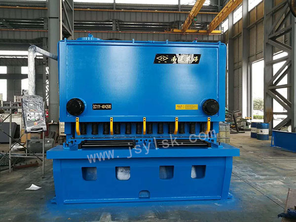 QC11Y-40*2500剪闆機(ji)