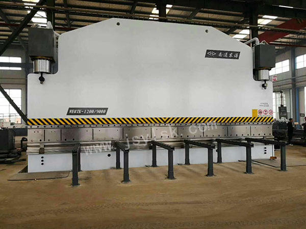 WE67K-1200/9000大型折彎機(jī)