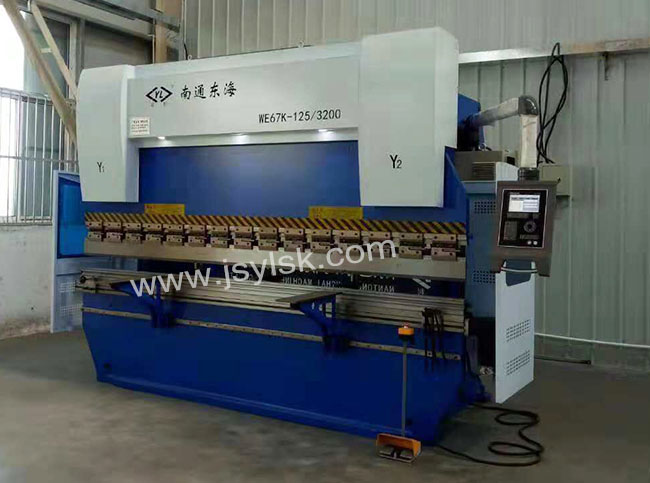 WE67K-125/3200數(shù)控折彎(wan)機