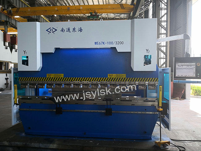 WE67K-125/3200數控(kong)折彎機 DA66T數控(kong)系統，6+1軸