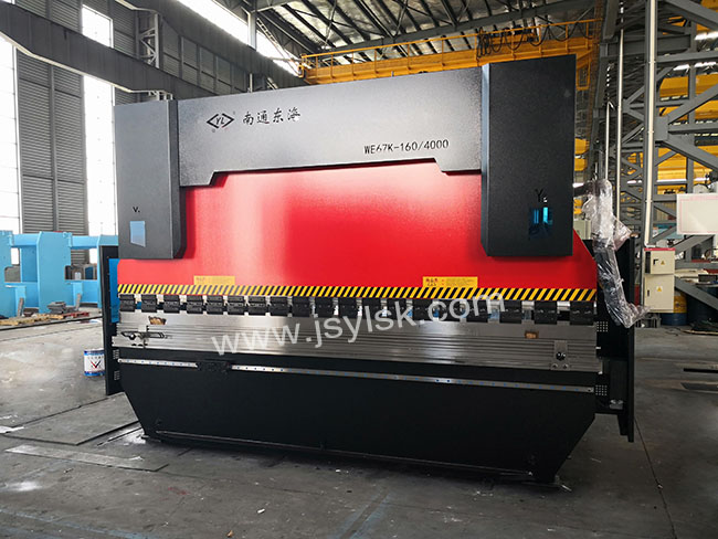 WE67K-160/4000數(shu)控折彎機